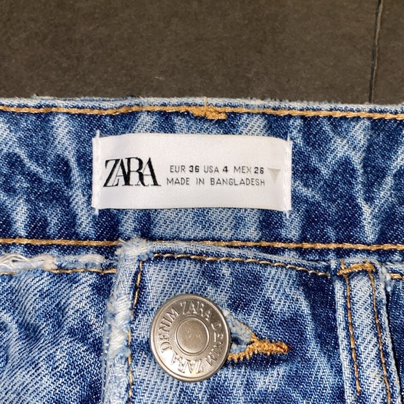 Zara Size 4 Washout Ankle Crop High Rise Denim Jeans - Picture 2 of 14